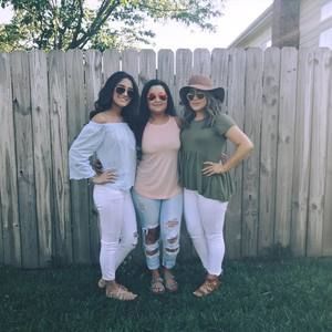 Meet your Posher, Sophia